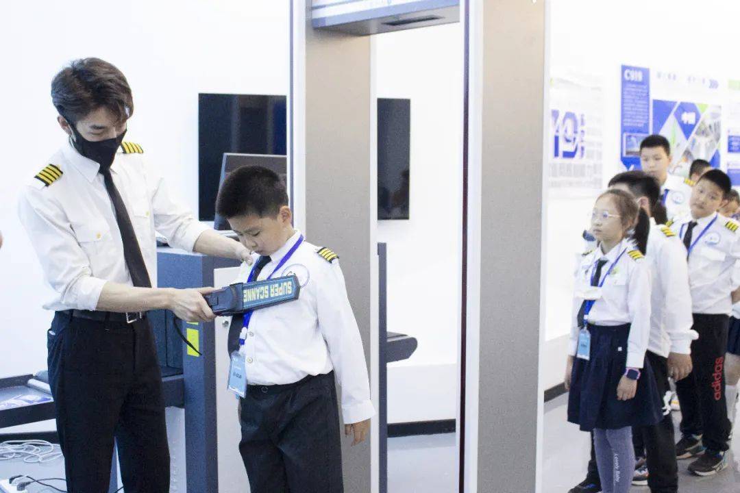 黑龙江科技周丨“走进科技，你我同行”航空主题科普活动纪实